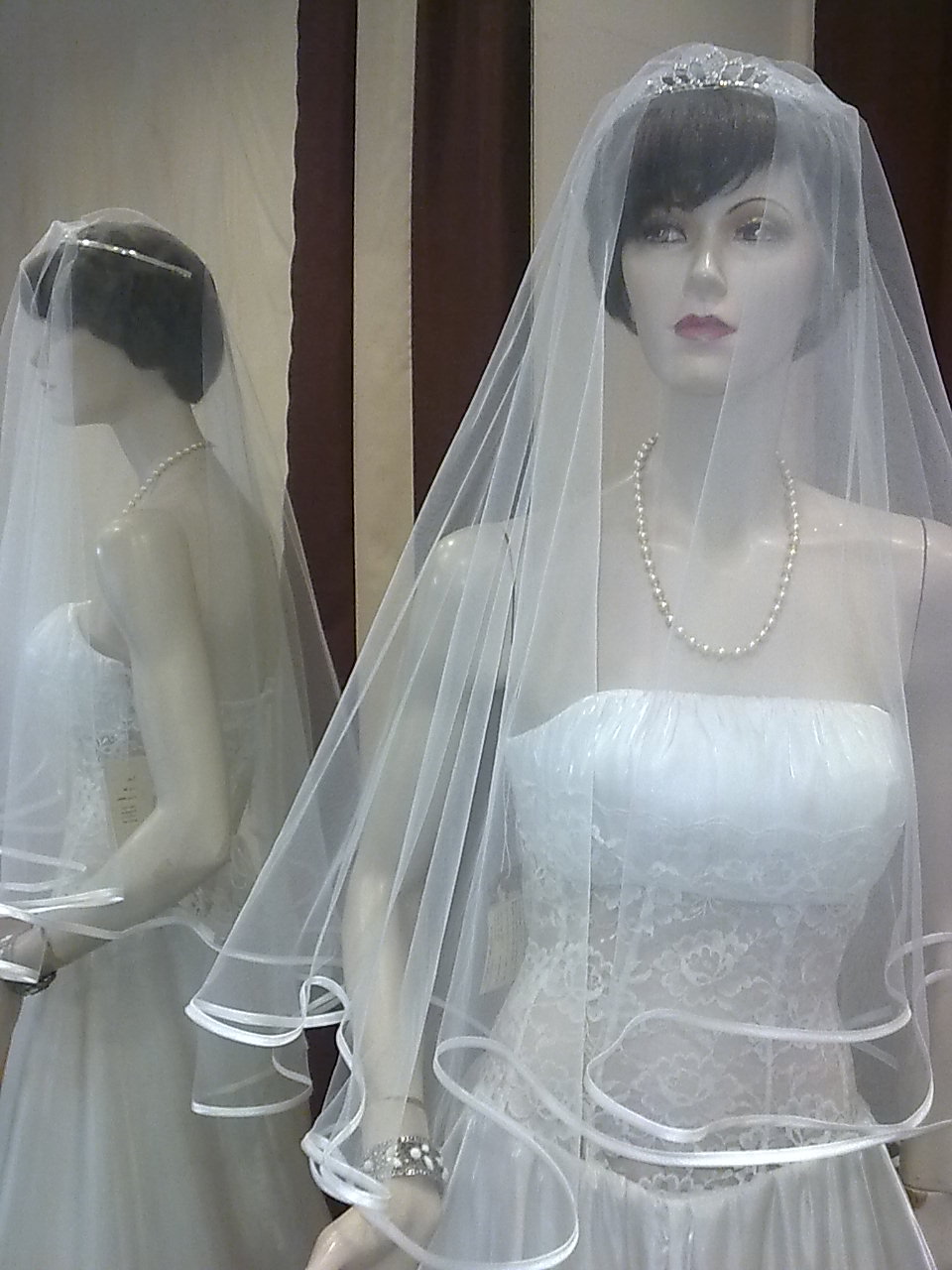 svatební šaty Vinata -zavoj -400,-